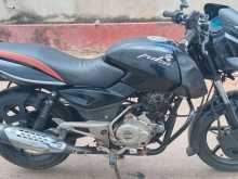 https://riyasewana.com/uploads/bajaj-pulsar-150ug-151544404633.jpg