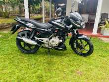 Bajaj Pulsar 150 2016 Motorbike