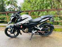 https://riyasewana.com/uploads/bajaj-pulsar-160-151128204452.jpg