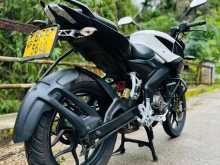 https://riyasewana.com/uploads/bajaj-pulsar-160-151251494583.jpg