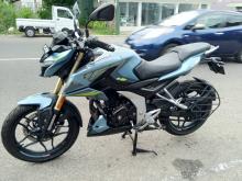Bajaj Pulsar 160 2025 Motorbike