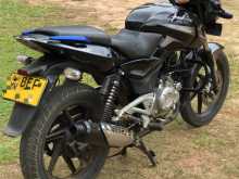 Bajaj Pulsar 180 2016 Motorbike