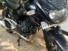 Bajaj Pulsar 200 2000 Motorbike
