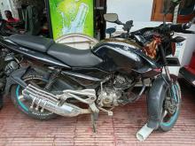 Bajaj Pulsar 2015 Motorbike