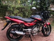 Bajaj Pulsar 2015 Motorbike