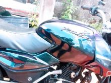 https://riyasewana.com/uploads/bajaj-pulsar-180-10054476115.jpg