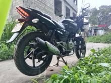 Bajaj Pulsar 180 2016 Motorbike