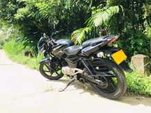 Bajaj Pulsar 180 2016 Motorbike