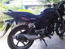 https://riyasewana.com/uploads/bajaj-pulsar-180-1018140113213.jpg