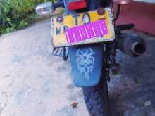 https://riyasewana.com/uploads/bajaj-pulsar-180-1018140113632.jpg