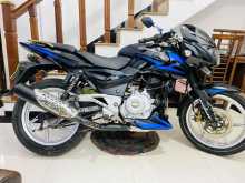 Bajaj Pulsar 180 2011 Motorbike