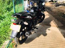 https://riyasewana.com/uploads/bajaj-pulsar-180-10810366304.jpg