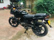 https://riyasewana.com/uploads/bajaj-pulsar-180-108280113462.jpg