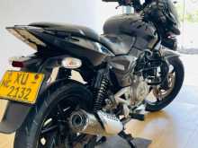 https://riyasewana.com/uploads/bajaj-pulsar-180-1115093413264.jpg