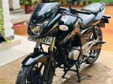 Bajaj Pulsar 180 2016 Motorbike