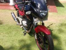 Bajaj Pulsar 180 2016 Motorbike