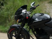 Bajaj Pulsar 180 2007 Motorbike