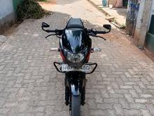 Bajaj Pulsar 180 2017 Motorbike