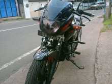Bajaj Pulsar 180 2016 Motorbike
