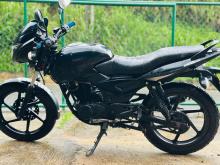 Bajaj Pulsar 180 2005 Motorbike