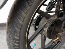 https://riyasewana.com/uploads/bajaj-pulsar-180-13049176116.jpg