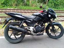 https://riyasewana.com/uploads/bajaj-pulsar-180-13110016224.jpg