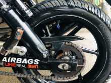 https://riyasewana.com/uploads/bajaj-pulsar-180-1411171813993.jpg