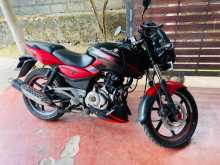 Bajaj Pulsar 180 2015 Motorbike