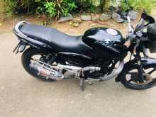 https://riyasewana.com/uploads/bajaj-pulsar-180-1510431713144.jpg