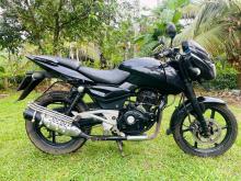 Bajaj Pulsar 180 2011 Motorbike