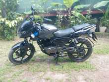 Bajaj Pulsar 180 2015 Motorbike