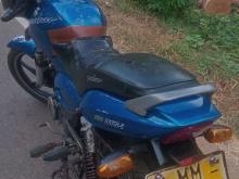 https://riyasewana.com/uploads/bajaj-pulsar-180-161706586212.jpg