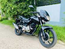 Bajaj Pulsar 180 2015 Motorbike