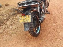 https://riyasewana.com/uploads/bajaj-pulsar-180-16916451380446.jpg