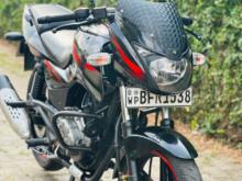 Bajaj Pulsar 180 2017 Motorbike