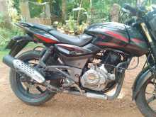 Bajaj Pulsar 180 2017 Motorbike