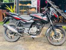 Bajaj Pulsar 180 2017 Motorbike