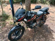 Bajaj Pulsar 180 2017 Motorbike
