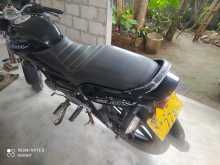 https://riyasewana.com/uploads/bajaj-pulsar-180-1810501913822.jpg