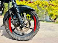 Bajaj Pulsar 180 2016 Motorbike