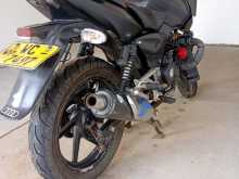 https://riyasewana.com/uploads/bajaj-pulsar-180-18839014643.jpg