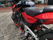 https://riyasewana.com/uploads/bajaj-pulsar-180-2011532313614.jpg