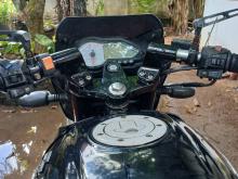 Bajaj Pulsar 180 2012 Motorbike