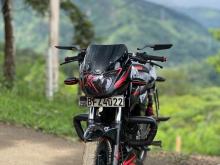 Bajaj Pulsar 180 2018 Motorbike