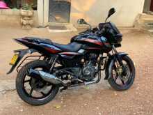 Bajaj Pulsar 180 2017 Motorbike