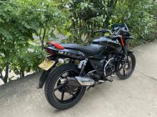 https://riyasewana.com/uploads/bajaj-pulsar-180-218125524083.jpg