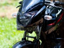 Bajaj Pulsar 180 2018 Motorbike