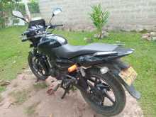 https://riyasewana.com/uploads/bajaj-pulsar-180-219314113033.jpg