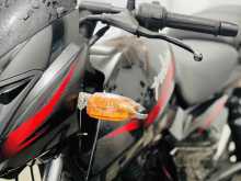 https://riyasewana.com/uploads/bajaj-pulsar-180-221372122742.jpg