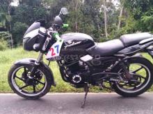 Bajaj Pulsar 180 2012 Motorbike